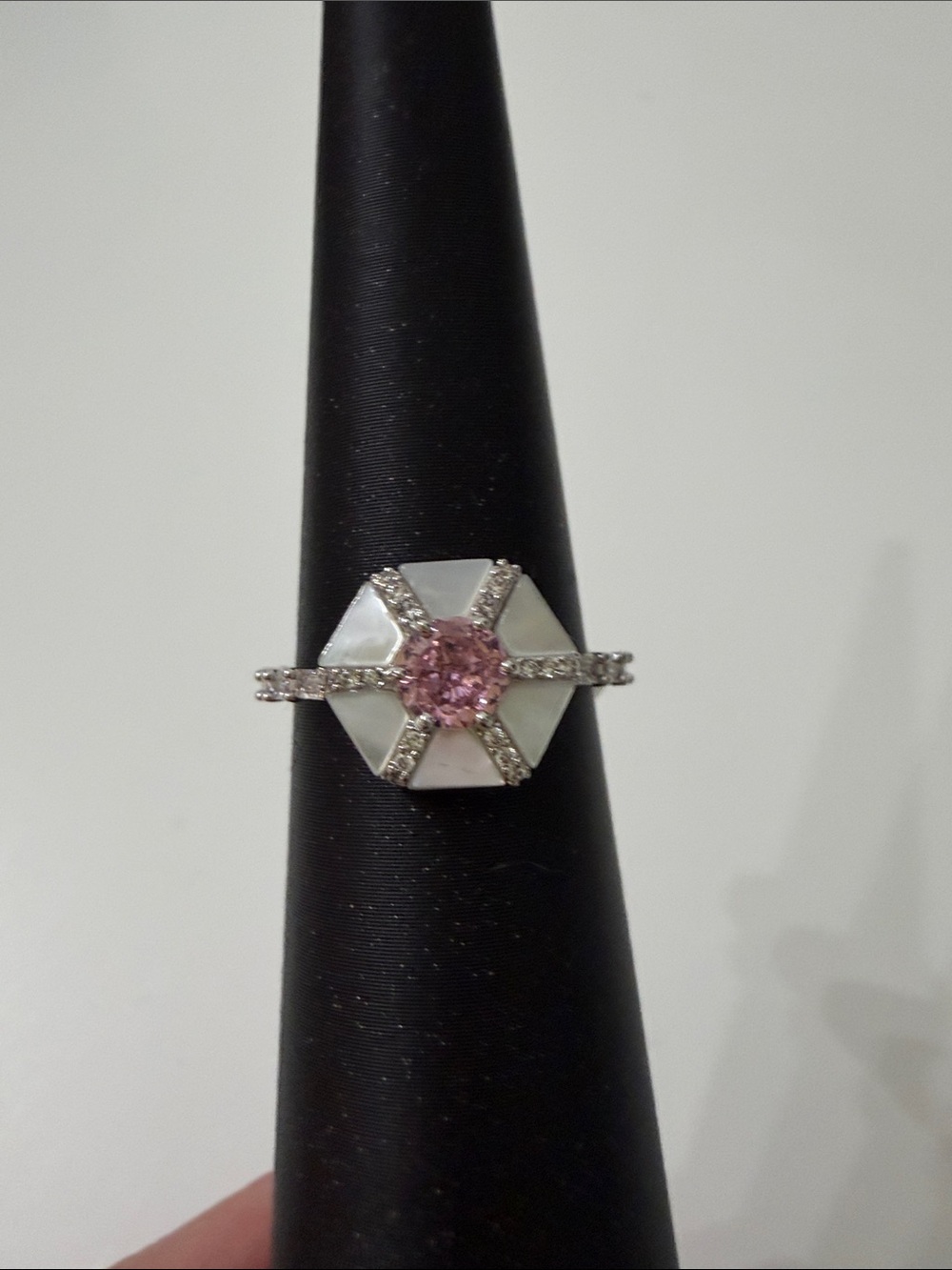 BP mother of pearl ring
